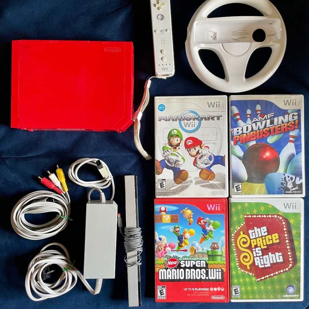 Nintendo Wii(RED) 25th anniversary limited edition full set up with games